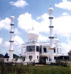 Meczet Ahmadijji w Surinamie (Ameryka Południowa)